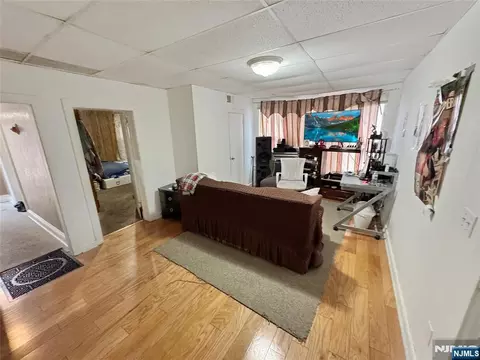 113 Kansas St, Hackensack, NJ 07601 photo 3