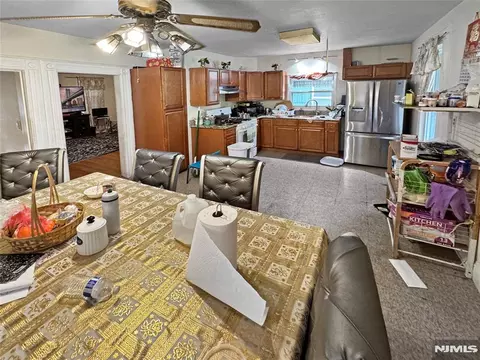 115 Kansas St, Hackensack, NJ 07601 photo 4
