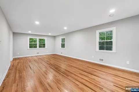 Living - 12 Apache Rd, Wayne, NJ 07470 photo 1 of 7