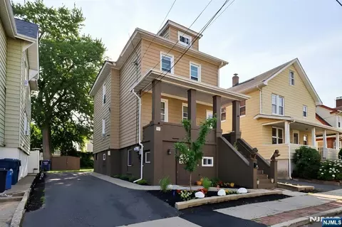 Exterior - 480 Washington Ave, Hackensack, NJ 07601 photo 2 of 4