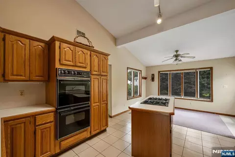 Kitchen - 48 Andover Dr, Wayne, NJ 07470 photo 5 of 5