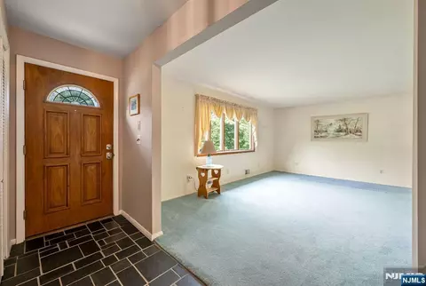 Entry Way - 48 Andover Dr, Wayne, NJ 07470 photo 2 of 3