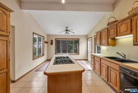 Kitchen - 48 Andover Dr, Wayne, NJ 07470 photo 3 of 5
