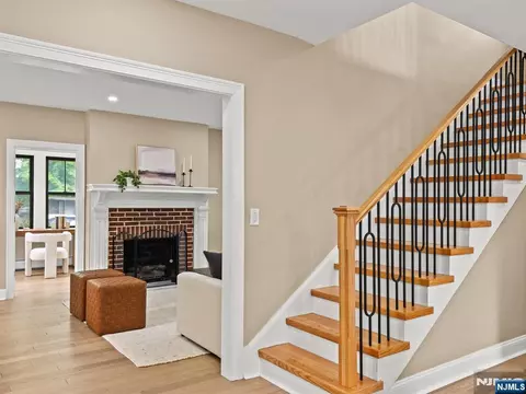 Entry Way - 210 Spring Valley Ave, Hackensack, NJ 07601 photo 2 of 6