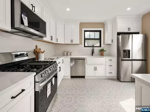 Kitchen - 210 Spring Valley Ave, Hackensack, NJ 07601 photo 2 of 4