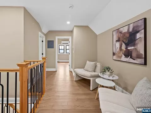 Entry Way - 210 Spring Valley Ave, Hackensack, NJ 07601 photo 5 of 6