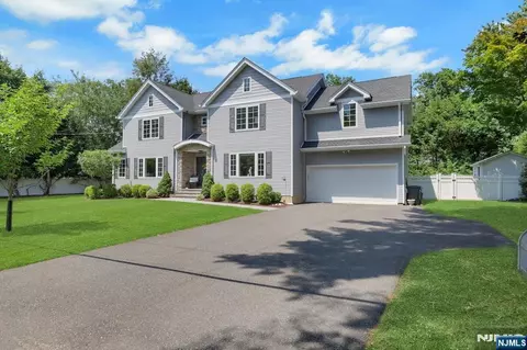 84 Leclerc Ave, River Vale, NJ 07675