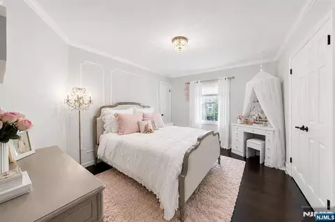 Bedroom - 5 Gates Pl, Wayne, NJ 07470 photo 4 of 4
