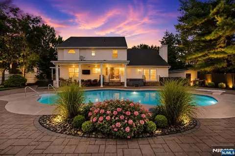 Exterior - 5 Gates Pl, Wayne, NJ 07470 photo 4 of 8