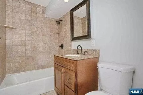 Bath - 25 Jefferson St #6D, Hackensack, NJ 07601 photo 1 of 3