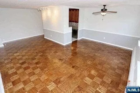 Living - 25 Jefferson St #6D, Hackensack, NJ 07601 photo 4 of 8