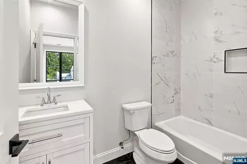 Bath - 295 Georgian Dr, Paramus, NJ 07652 photo 5 of 9