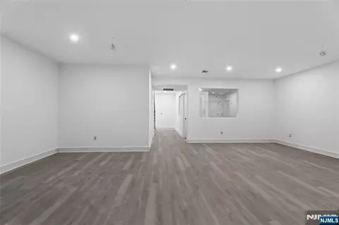 Living - 70 Carleton Ter, Cresskill, NJ 07626 photo 8 of 8