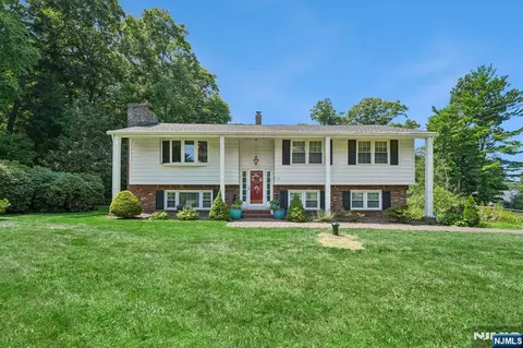 177 Ridge Rd, West Milford, NJ 07480