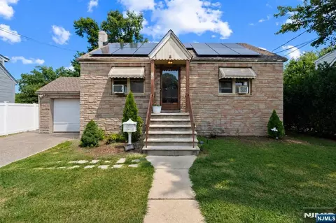 76 Niehaus Ave, Little Ferry, NJ 07643