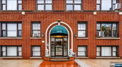 1870 John F Kennedy Blvd #3F, Jersey City, NJ 07305