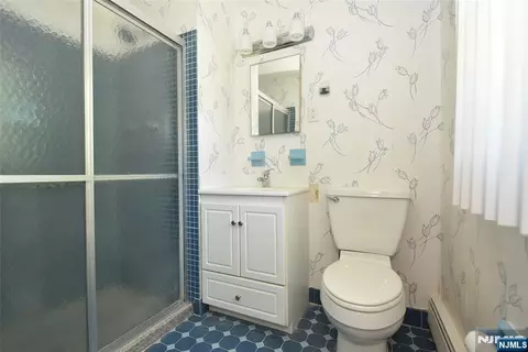 Bath - 317 Mckinley Blvd, Paramus, NJ 07652 photo 1 of 2