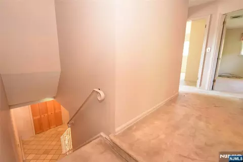 Entry Way - 317 Mckinley Blvd, Paramus, NJ 07652 photo 3 of 4