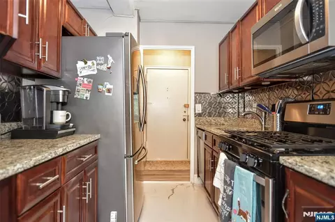 Kitchen - 25 Grand Ave #2J, Hackensack, NJ 07601 photo 2 of 6