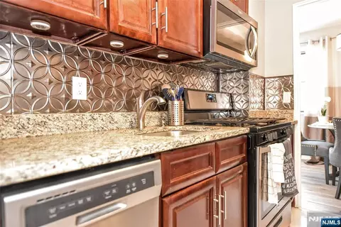 Kitchen - 25 Grand Ave #2J, Hackensack, NJ 07601 photo 5 of 6