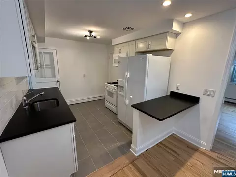 Kitchen - 36 Morningside Ave, Cresskill, NJ 07626 photo 4 of 5