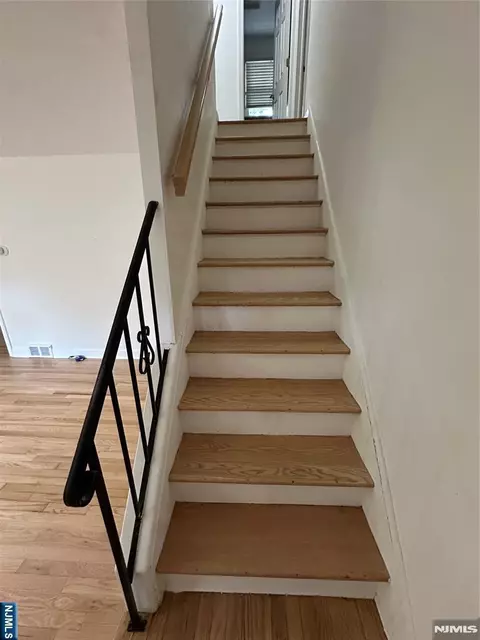 Entry Way - 36 Morningside Ave, Cresskill, NJ 07626 photo 1 of 4