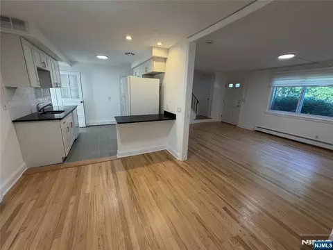 Living - 36 Morningside Ave, Cresskill, NJ 07626 photo 1 of 8