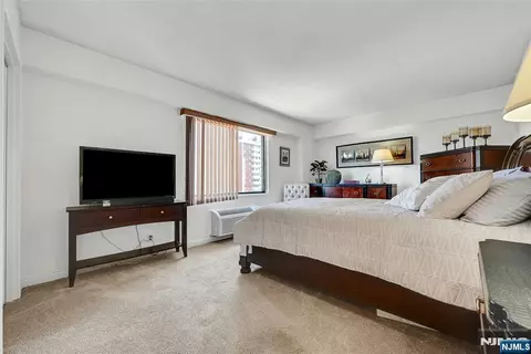 Bedroom - 125 Prospect Ave #11G, Hackensack, NJ 07601 photo 1 of 2