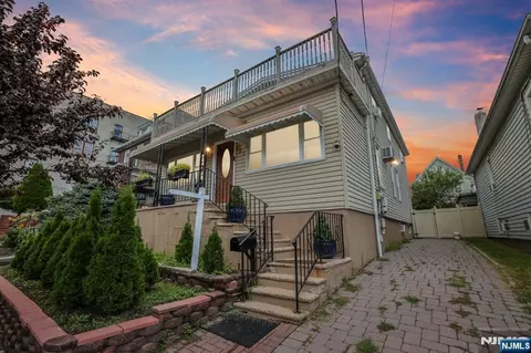 263 Morningside Ave, Cliffside Park, NJ 07010
