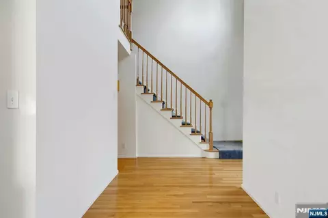 Entry Way - 14 Summit Ct, Hackensack, NJ 07601 photo 3 of 3