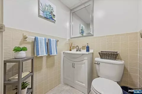 Bath - 33 Poplar Ave #8, Hackensack, NJ 07601 photo 1 of 2