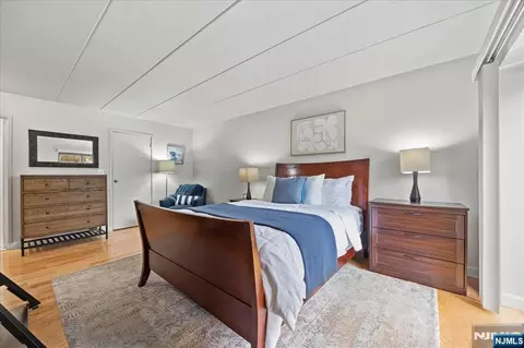 Bedroom - 33 Poplar Ave #8, Hackensack, NJ 07601 photo 2 of 3