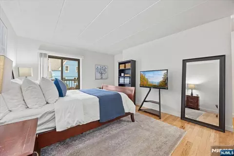 Bedroom - 33 Poplar Ave #8, Hackensack, NJ 07601 photo 1 of 3