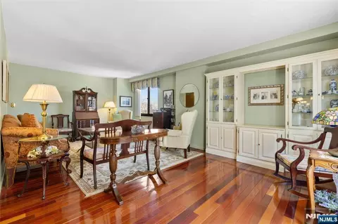 Living - 151 Prospect Ave #9D, Hackensack, NJ 07601 photo 4 of 6