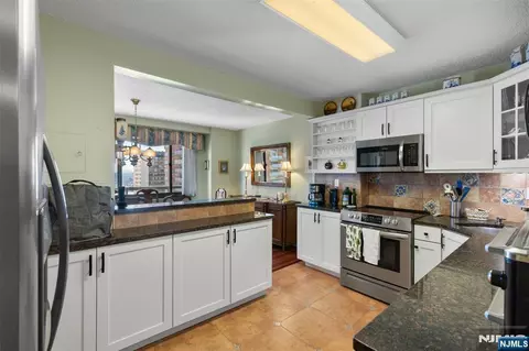 Kitchen - 151 Prospect Ave #9D, Hackensack, NJ 07601 photo 1 of 4