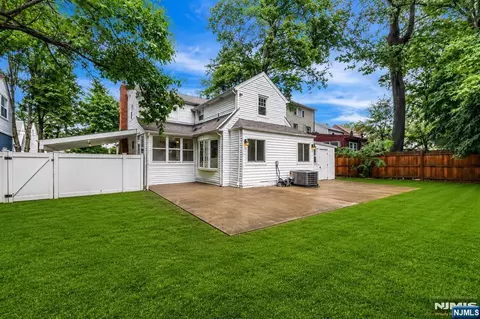 Exterior - 1087 Lambert Rd, Teaneck, NJ 07666 photo 5 of 5