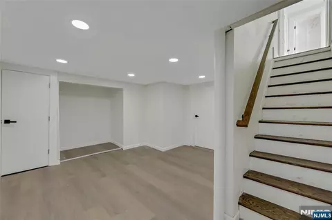 Entry Way - 1087 Lambert Rd, Teaneck, NJ 07666 photo 4 of 4