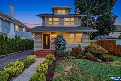 198 Preston St, Ridgefield Park, NJ 07660