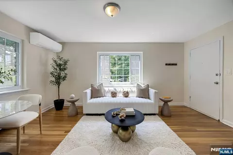 99 Tracey Pl #3, Englewood, NJ 07631