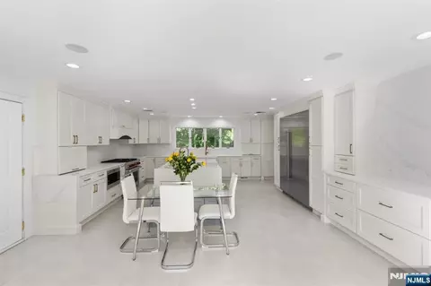 Kitchen - 720 Berdan Ave, Wayne, NJ 07470 photo 3 of 5