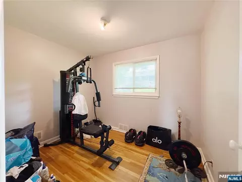 622 Knickerbocker Rd, Cresskill, NJ 07626 photo 4