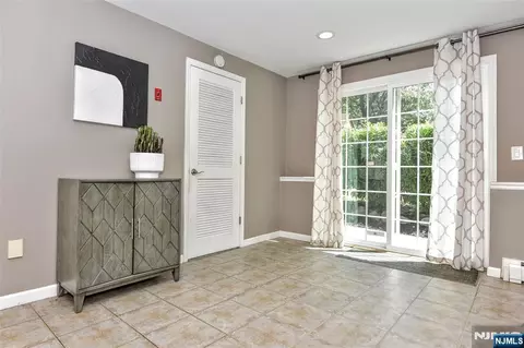 Entry Way - 6 Kime Ave, Wayne, NJ 07470 photo 1 of 3