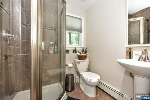 Bath - 6 Kime Ave, Wayne, NJ 07470 photo 3 of 3