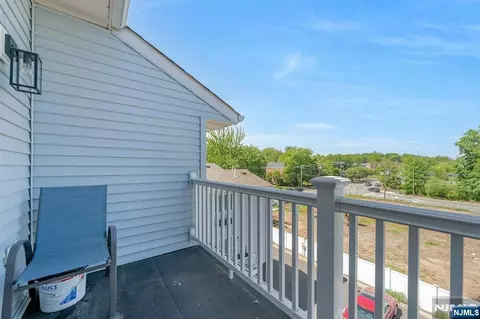 Exterior - 228 Johnson Ave #5, Hackensack, NJ 07601 photo 3 of 6