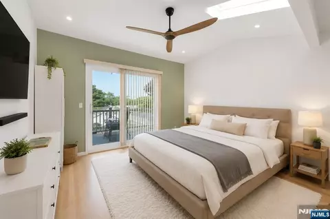 Bedroom - 228 Johnson Ave #5, Hackensack, NJ 07601 photo 3 of 3