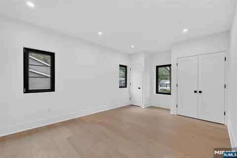 Bedroom - 134 Morningside Rd, Paramus, NJ 07652 photo 6 of 11