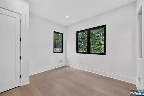 Bedroom - 134 Morningside Rd, Paramus, NJ 07652 photo 2 of 11