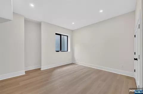 Bedroom - 134 Morningside Rd, Paramus, NJ 07652 photo 11 of 11