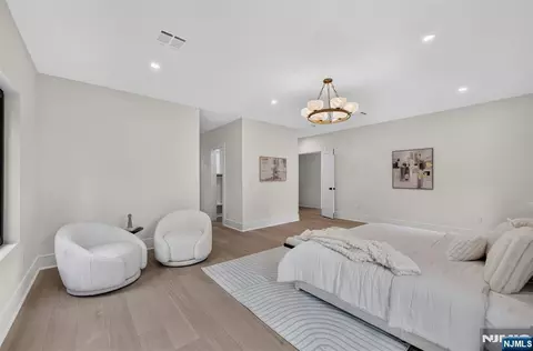 Bedroom - 134 Morningside Rd, Paramus, NJ 07652 photo 5 of 11