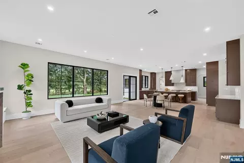 Living - 134 Morningside Rd, Paramus, NJ 07652 photo 1 of 5
